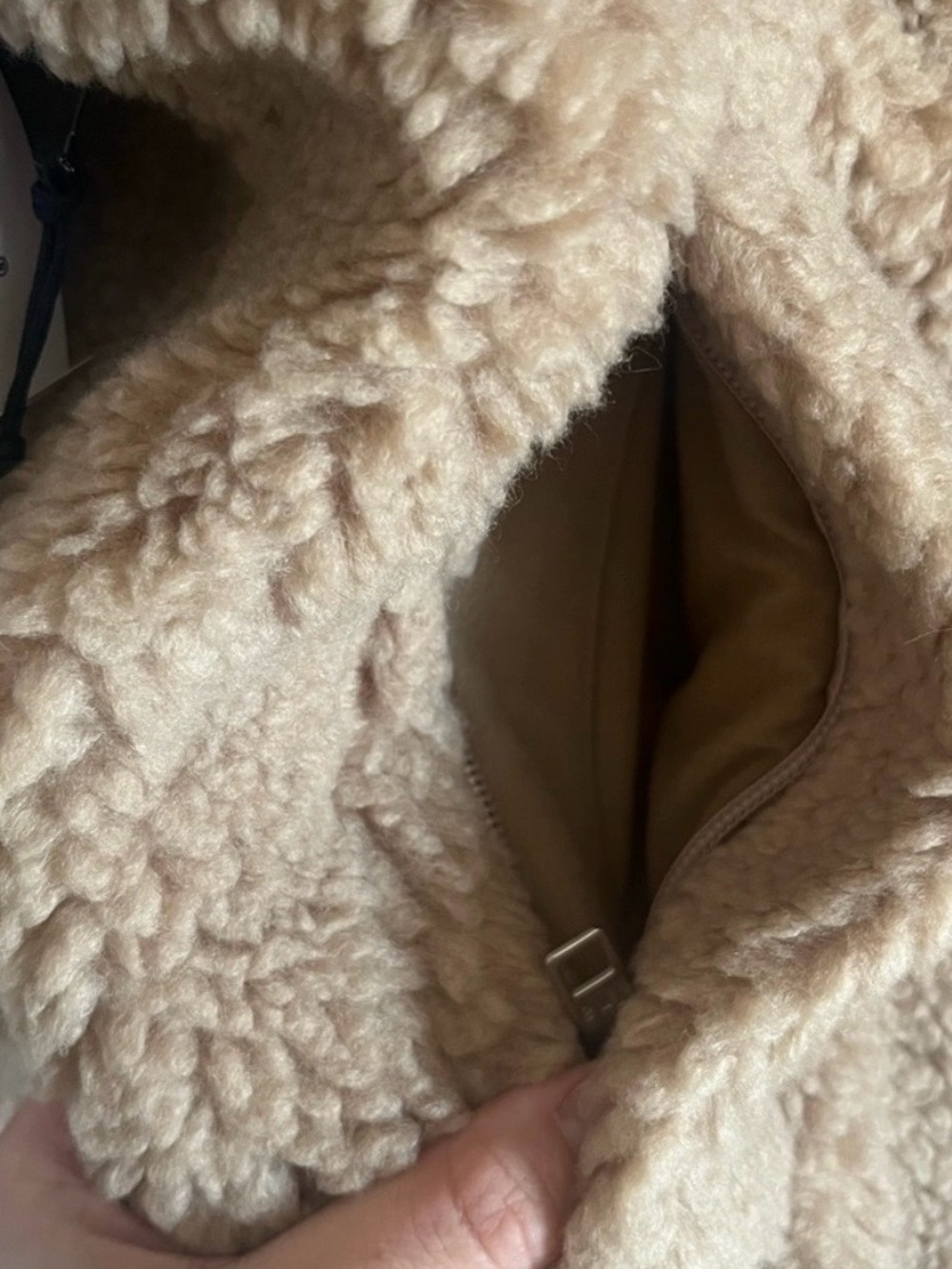 NWT Aritzia Tna Palo Alto Cozy Zip-Up Sherpa Hoodie Jacket - Beige - Picture 5 of 9